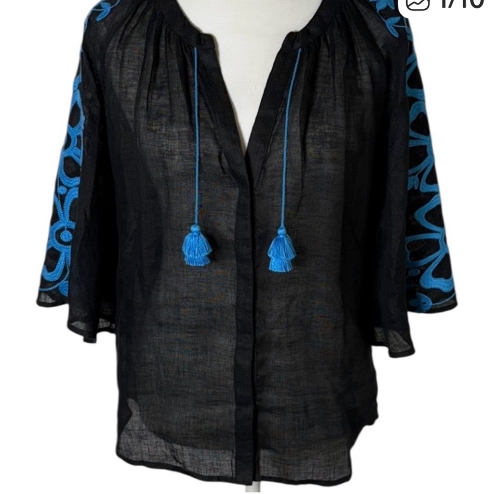 ELEVEN by March 11
Embroidered Linen
Blouse